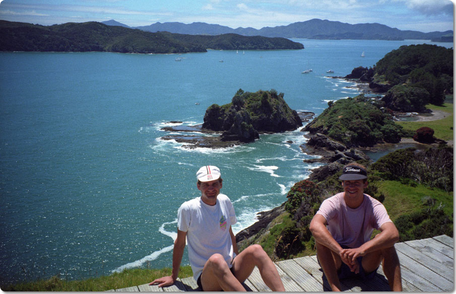 Overlooking the Bay of Islands 